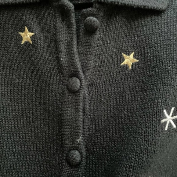 Bechamel holiday appliqué button up vest - Picture 6 of 8